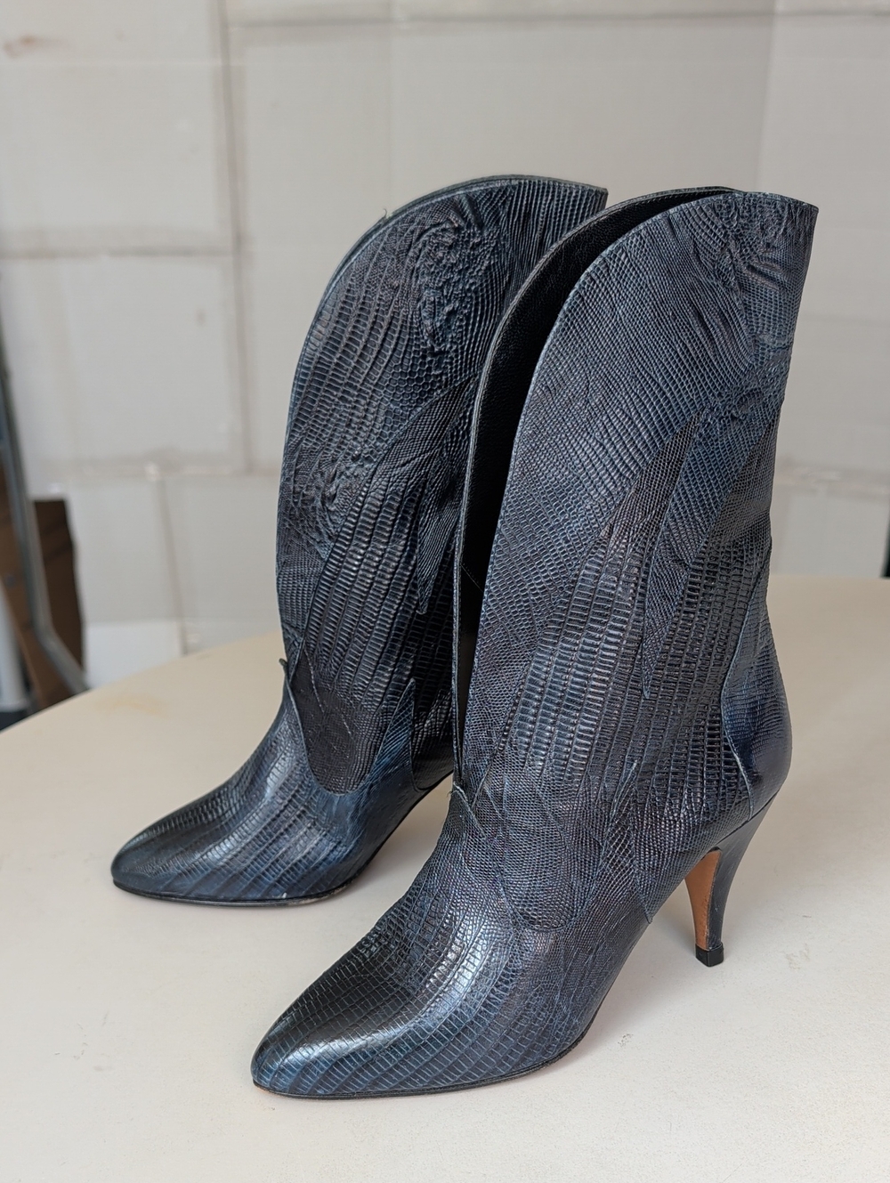 Michele Loisi Women Black Blue Pointed Toe Heeled Leather Boots SZ 36.5(6.5)Chic